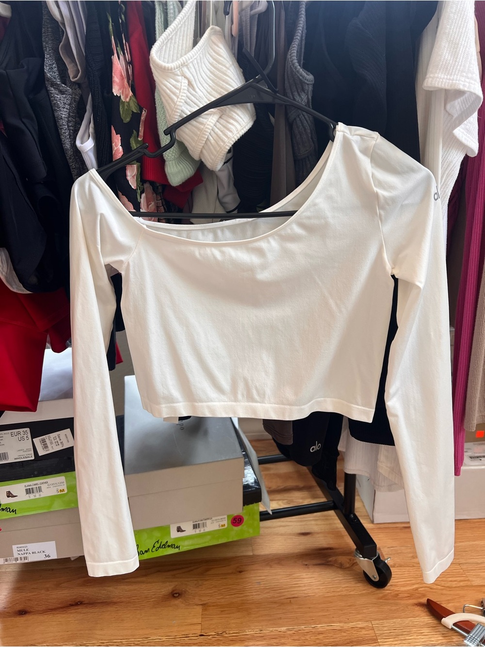 ALO Asymmetric Sheer Glow Long Sleeve XS Ivory Cream - Picture 2 of 12